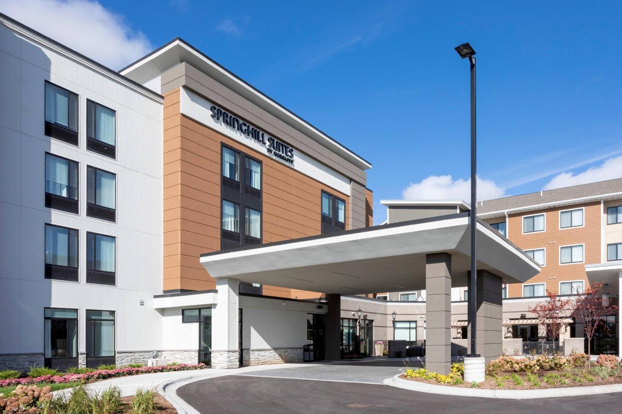 Springhill Suites Minneapolis Maple Grove/Arbor Lakes Exterior photo